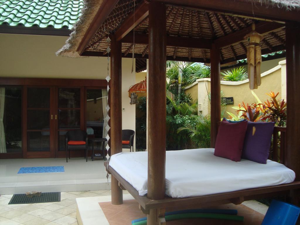 Bali Emerald Villas Sanur  Exterior photo